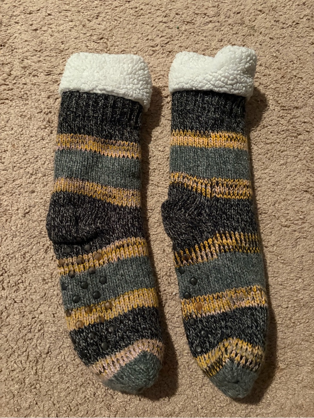 Cozy Striped Sherpa-Lined Slipper Socks in Charcoal and Mustard